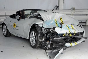 Mazda MX-5 не получил высшего балла на краш-тестах